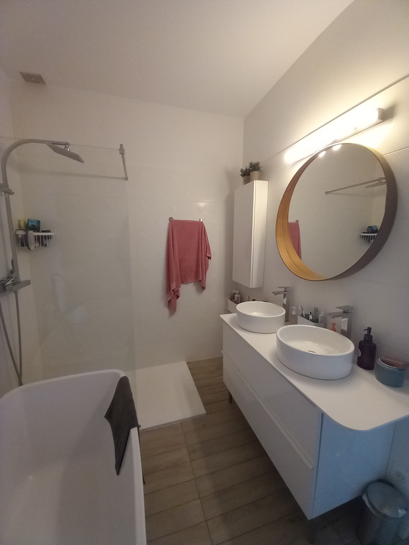 Image_10, Maison de village, L'Isle-Jourdain, ref :1111