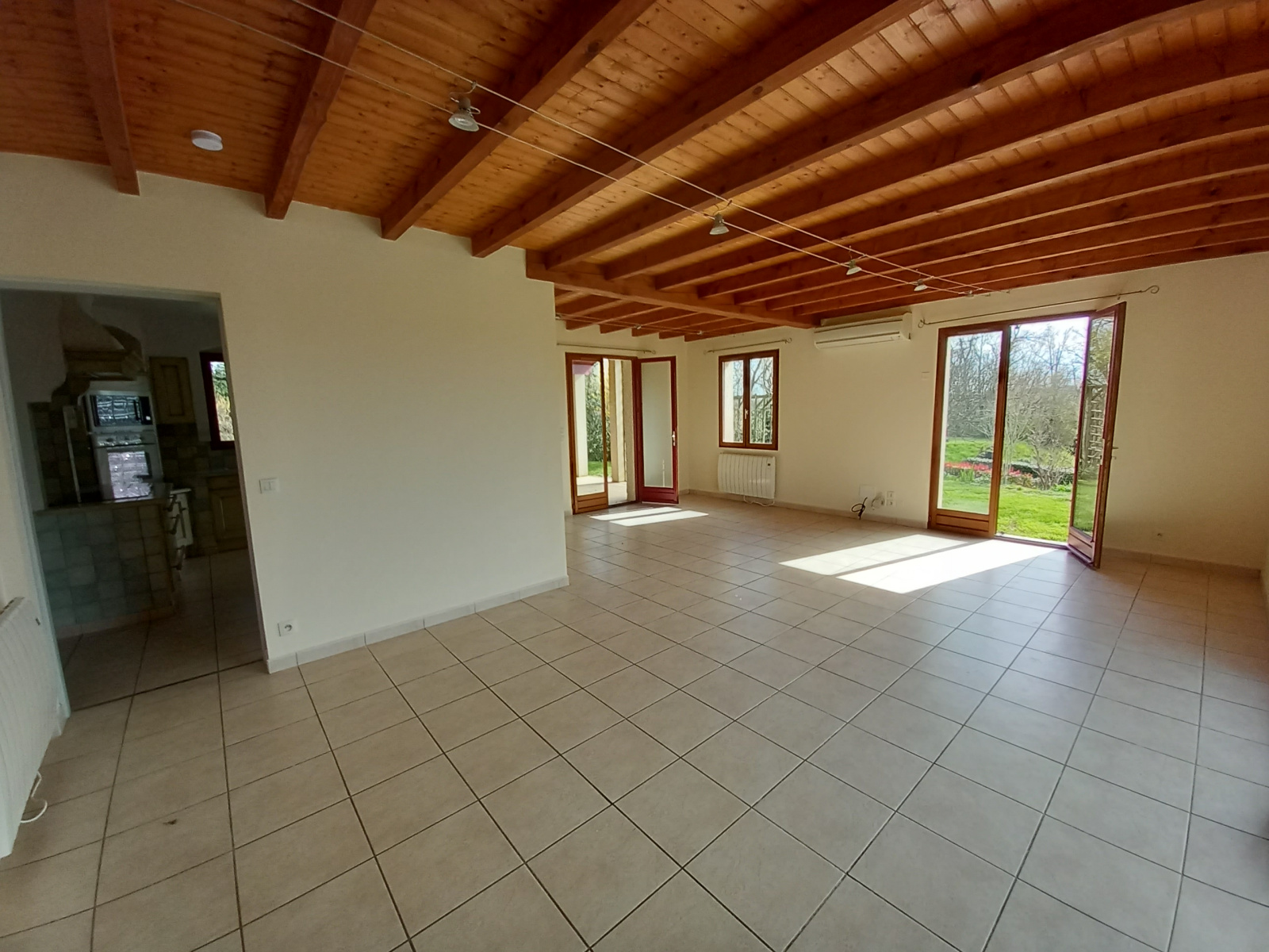 Image_3, Villa, L'Isle-Jourdain, ref :1011